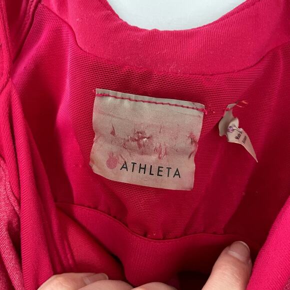 Athleta hot pink racerback tank top workout built in bra women's M barbiecore - Picture 3 of 8